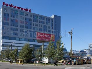 Аренда офиса 247 м2 в бизнес-центре, метро Купчино