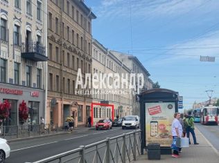 Аренда торгового помещения 168 м²
