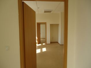 Аренда офиса 31 м2 в многофункциональном комплексе, метро Удельная