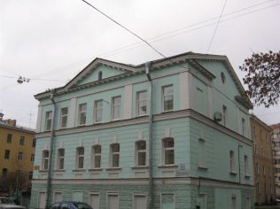 Продажа помещения свободного назначения 390 м2 в отдельно стоящем здании, метро Новочеркасская