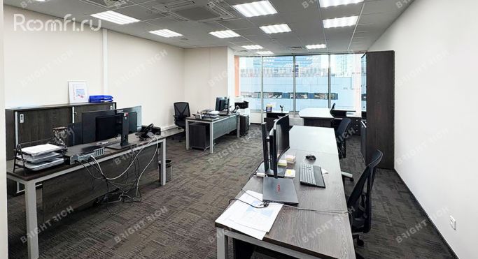Аренда офиса 425.1 м², Стартовая улица - фото 2