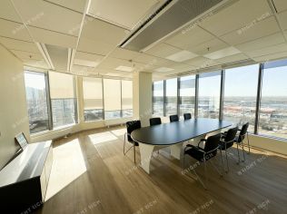 Аренда офиса 1481.7 м²