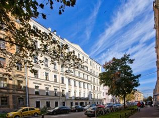Аренда офиса 19.2 м2 в жилом доме, метро Садовая