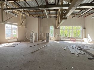 Аренда офиса 560.1 м²