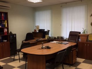 Аренда офиса 65.2 м2 в жилом доме, метро Василеостровская