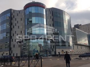 Аренда торгового помещения 1800 м2, метро Ладожская