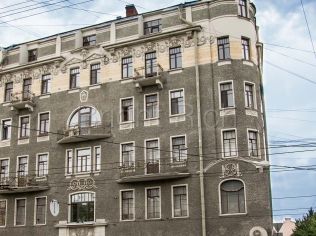 Аренда офиса 182 м2 в бизнес-центре, метро Пушкинская