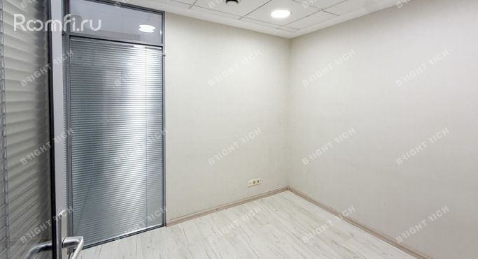 Аренда офиса 169.6 м², Лахтинская улица - фото 2