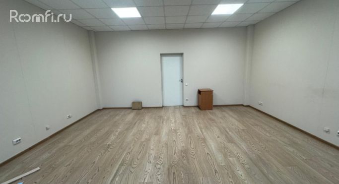 Аренда офиса 72.6 м², площадь Конституции - фото 1