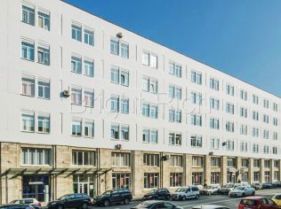 Аренда офиса 577 м2 в бизнес-центре, метро Василеостровская
