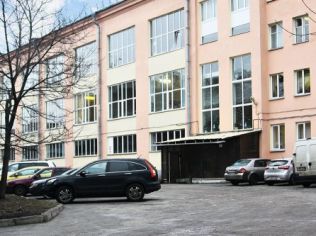 Аренда помещения свободного назначения 60 м2 в бизнес-центре, метро Василеостровская