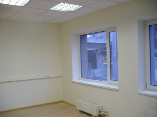Аренда офиса 40.8 м2 в многофункциональном комплексе, метро Чёрная Речка