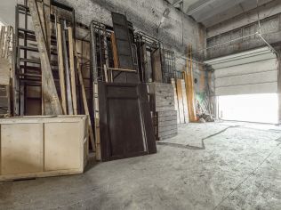 Аренда производственного помещения 1790 м2, метро Рыбацкое