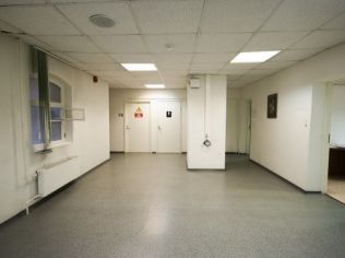 Аренда офиса 143.3 м2 в бизнес-центре, метро Ломоносовская