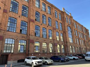 Аренда помещения свободного назначения 129.2 м²