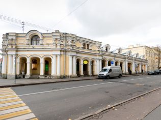 Аренда торгового помещения 102.1 м²