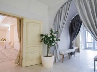 Аренда помещения свободного назначения 486.9 м²
