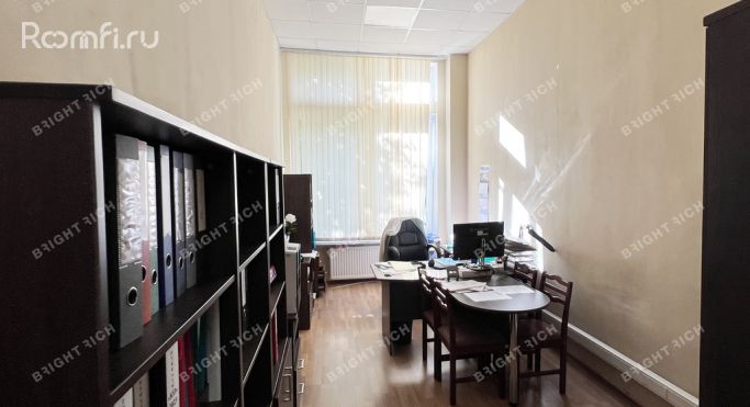 Аренда офиса 1700 м², Малоохтинский проспект - фото 1