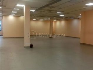 Аренда помещения свободного назначения 900 м²