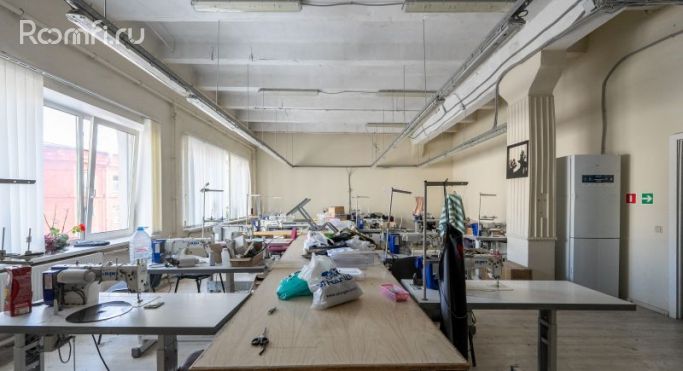 Аренда склада 384.9 м², Промышленная улица - фото 2