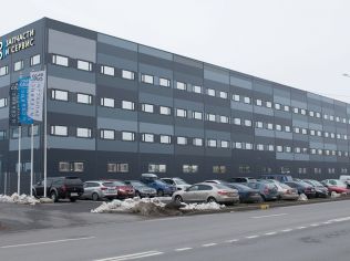 Аренда офиса 6010 м2 в бизнес-центре, метро Старая Деревня
