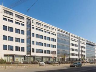 Аренда офиса 157.4 м2 в бизнес-центре, метро Нарвская