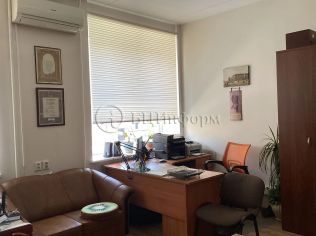 Аренда офиса 140.2 м²