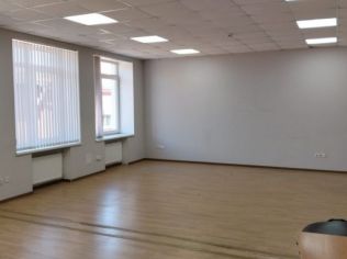 Аренда торгового помещения 82.6 м²