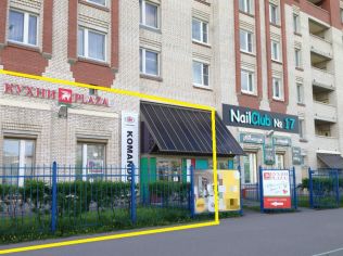 Аренда торгового помещения 166 м²