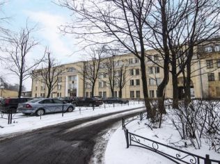 Аренда офиса 33.3 м2 в бизнес-центре, метро Крестовский Остров