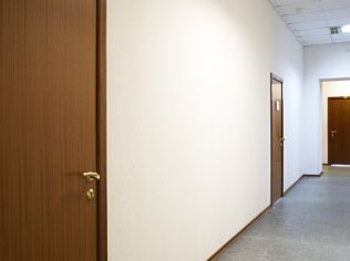 Аренда офиса 530 м2 в бизнес-центре, метро Кировский Завод