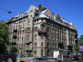 Аренда помещения свободного назначения 250 м2, метро Чернышевская