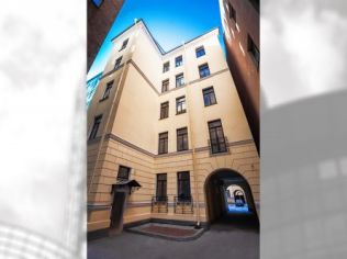 Аренда офиса 431.5 м2 в бизнес-центре, метро Маяковская