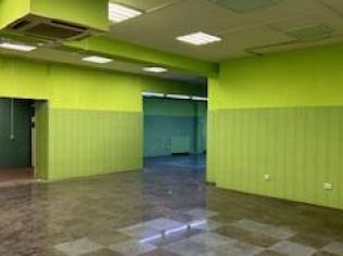 Аренда торгового помещения 208.7 м²