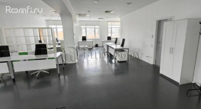 Аренда офиса 473.6 м², Лодейнопольская улица - фото 1