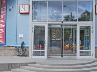 Аренда помещения свободного назначения 2089 м2 в отдельно стоящем здании, метро Приморская