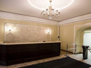 Аренда офиса 30.7 м2 в бизнес-центре, метро Площадь Ленина