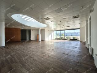 Аренда офиса 570 м²