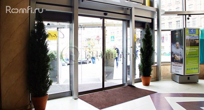 Аренда торгового помещения 114 м², Большой проспект Петроградской стороны - фото 4