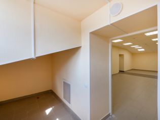 Аренда торгового помещения 42.7 м²