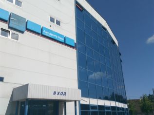 Аренда помещения свободного назначения 900 м2, метро Звёздная