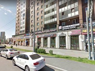 Аренда торгового помещения 217 м2 в жилом доме, метро Пионерская