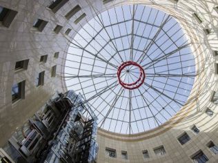 Аренда офиса 2065 м2 в бизнес-центре, метро Елизаровская