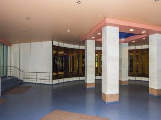 Аренда офиса 23.4 м2 в бизнес-центре, метро Елизаровская