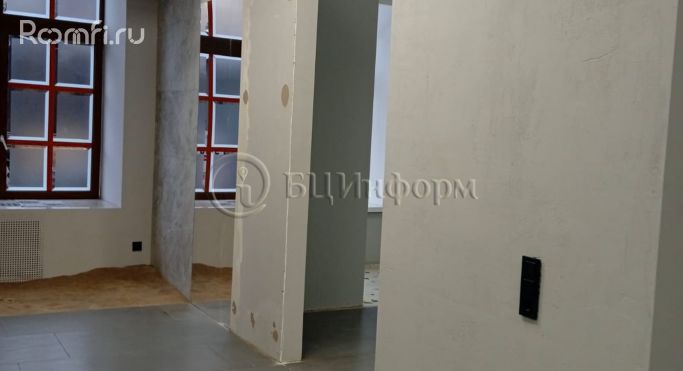 Аренда торгового помещения 94 м², Уральская улица - фото 1