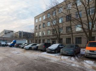 Аренда офиса 32 м2 в бизнес-центре, метро Елизаровская
