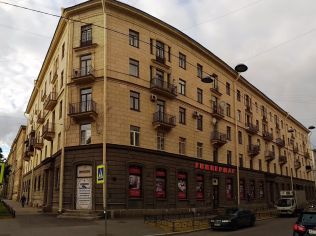 Аренда офиса 361.6 м2 в офисном здании, метро Приморская