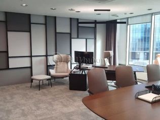 Аренда офиса 473.1 м²