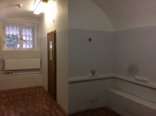 Аренда офиса 34.6 м2 в бизнес-центре, метро Чернышевская