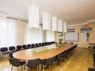 Аренда офиса 64.3 м2 в бизнес-центре, метро Елизаровская